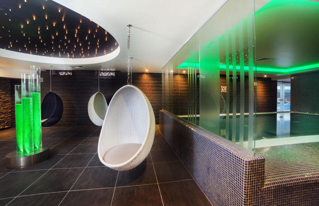 Crowne Plaza Borjomi