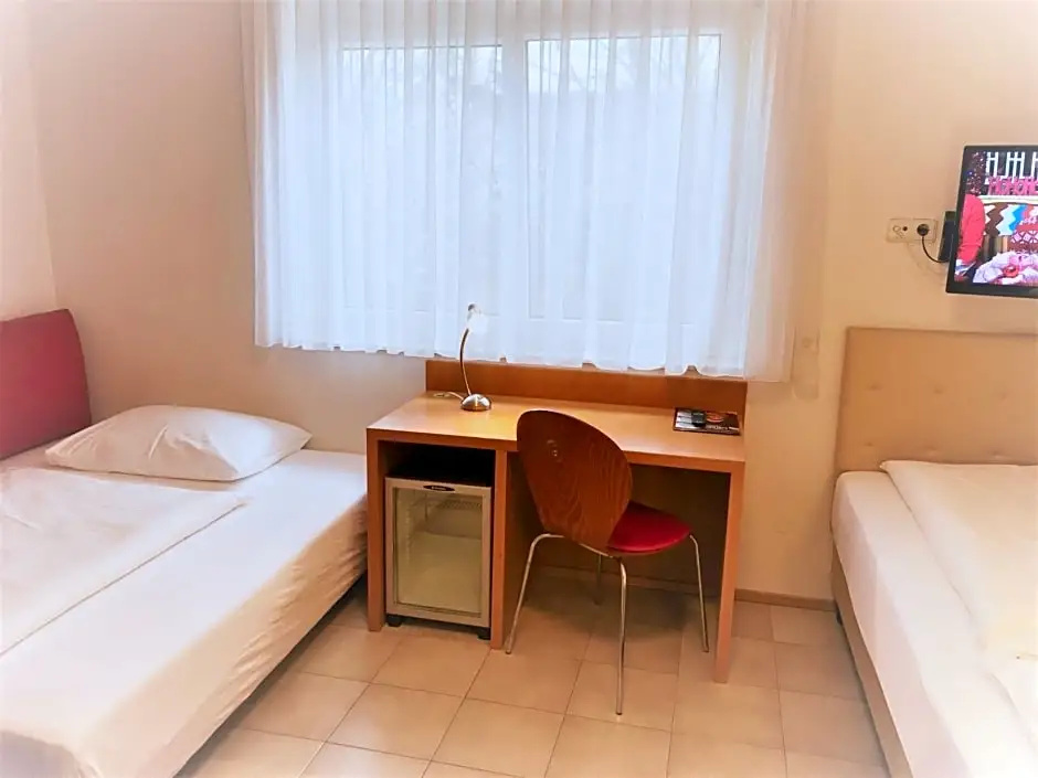 City Hotel Albrecht Schwechat - Chambres