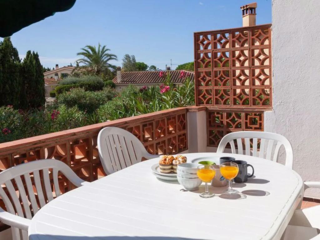 Balcony & Terrace