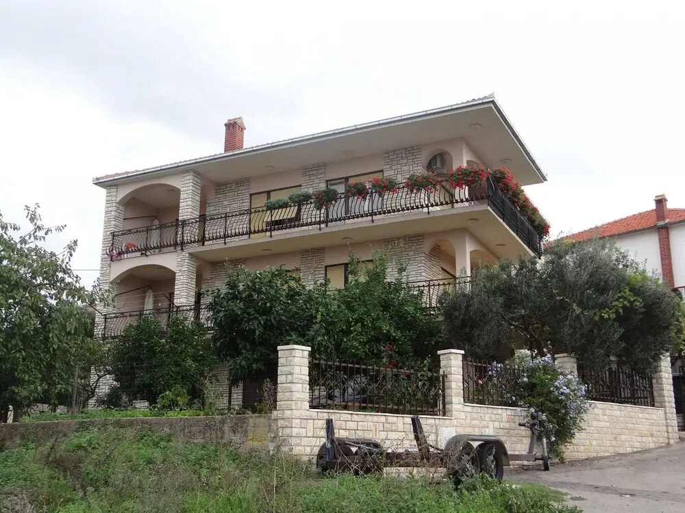 Ante - 50m From the sea - A1