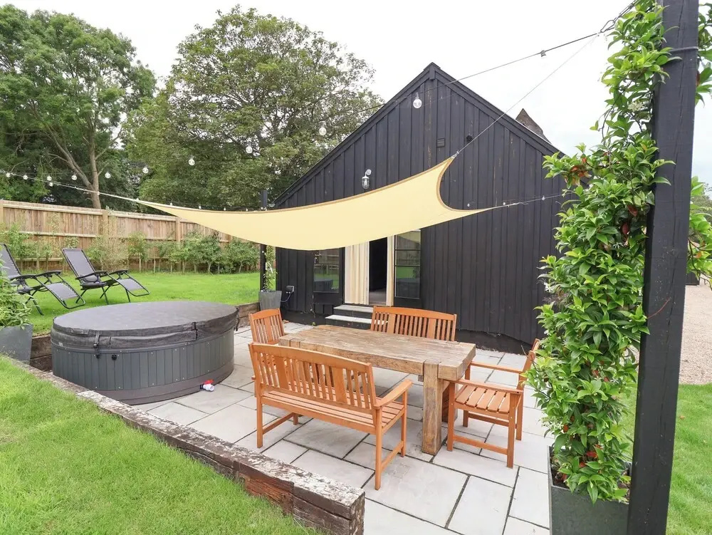 Halcyon Barn, Wissett
