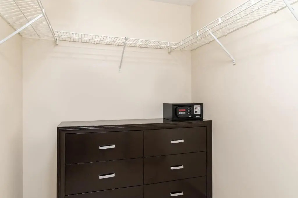 Fortune House Hotel Suites - Chambres