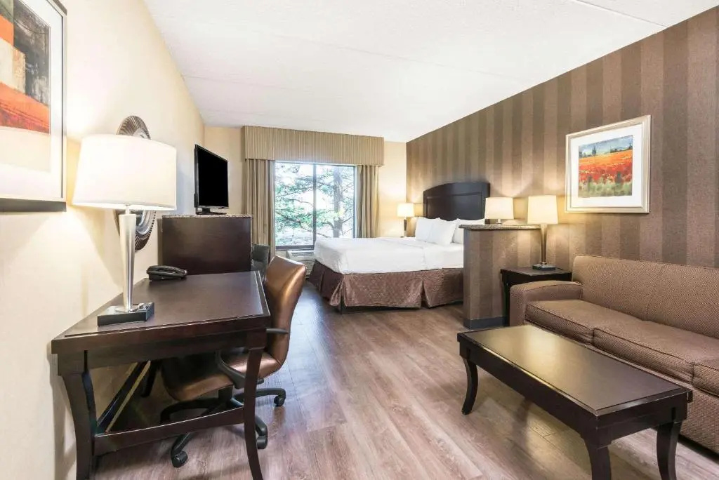 La Quinta Inn & Suites by Wyndham Bel Air/I-95 Exit 77A - Chambres