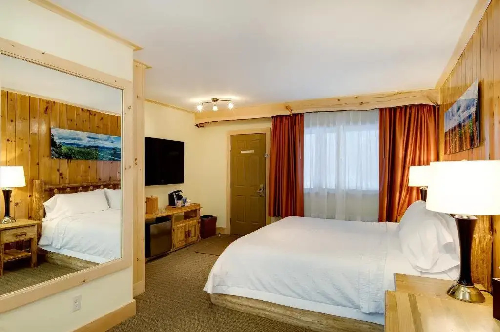 Adirondack Spruce Lodge - Chambres