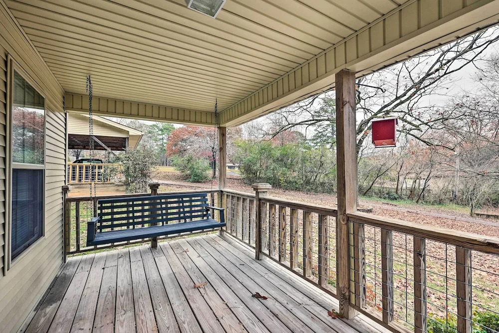 Tranquil Retreat w/ Dock on Lake Hamilton! — фото 5