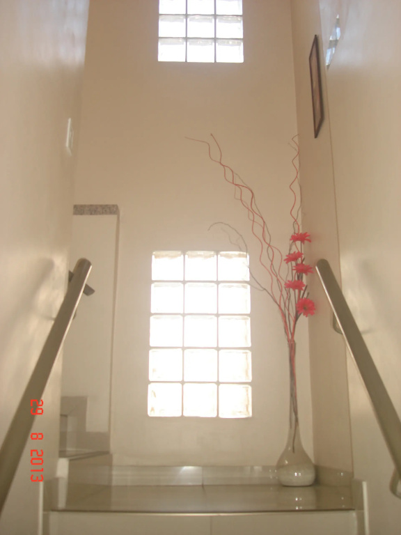 gallery_image_hidden_12