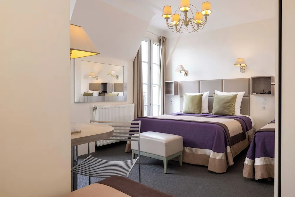 Standard Quadruple room