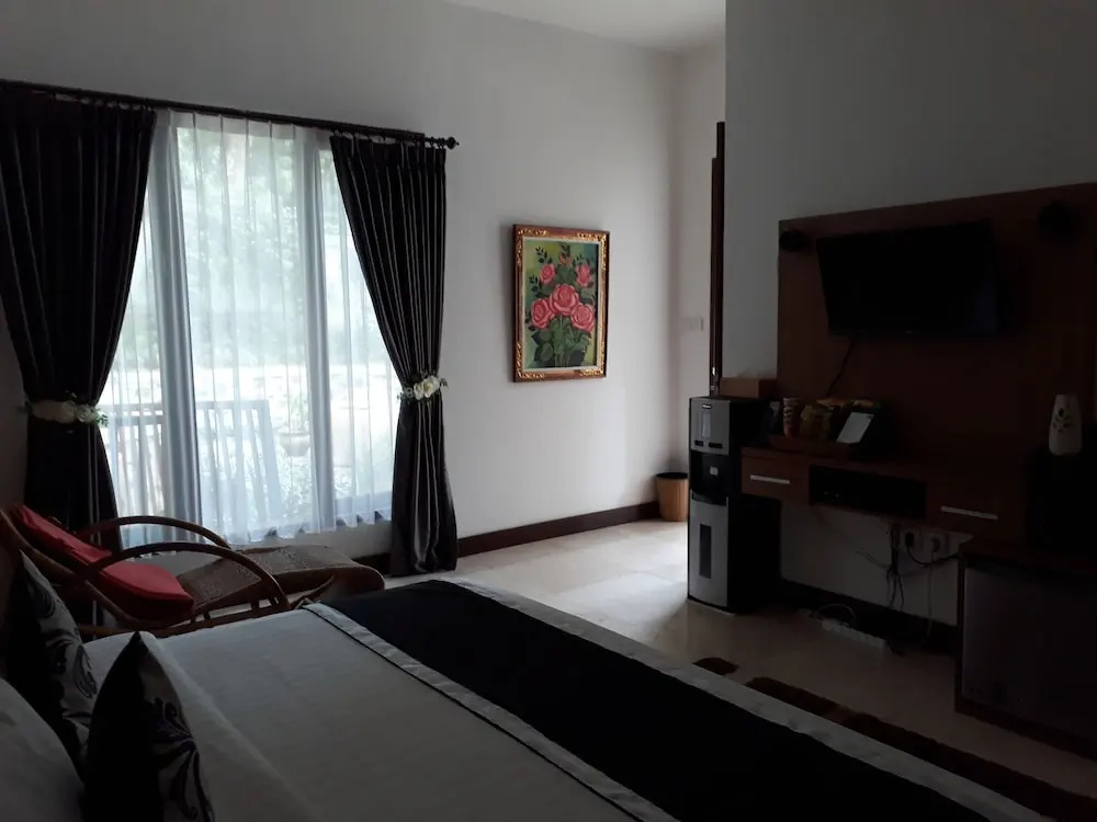 4 Bedrooms Deluxe Villa with park view