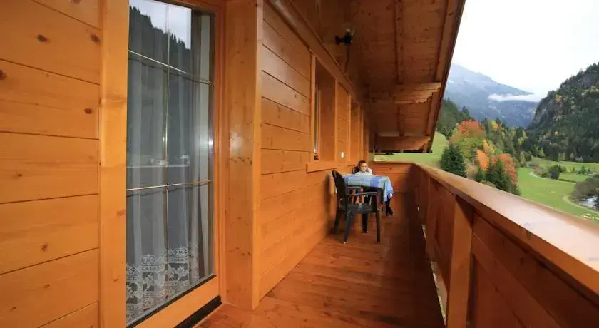 Ferienhaus Bettina & Ferienwohnung Romana & Ferienwohnung Max