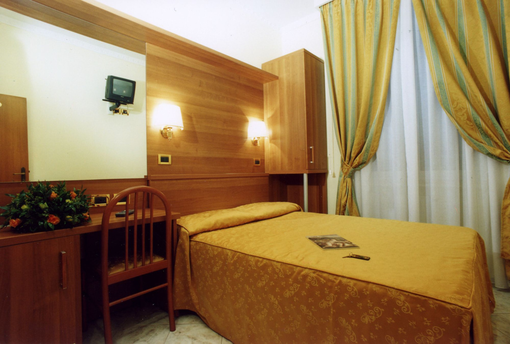 Hotel photo 8