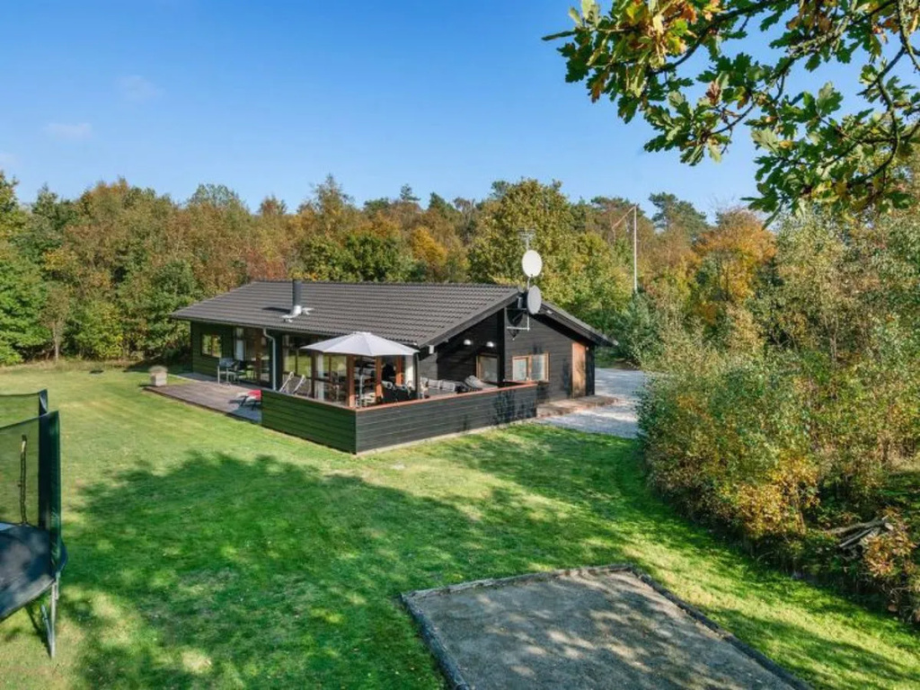 "Mourits" - 1.2km from the sea in NE Jutland