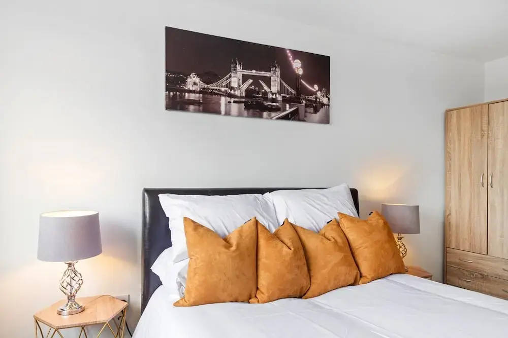 Apartmentsleeps4-parking-wifi-petfriendly-citystay