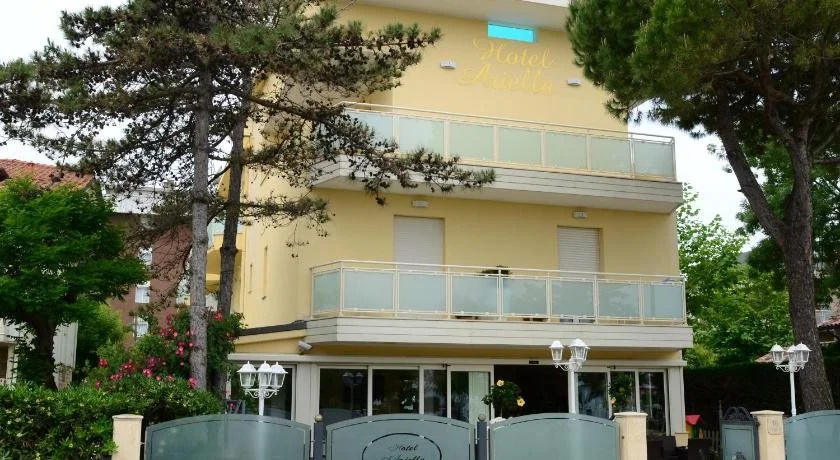 Hotel Ariella