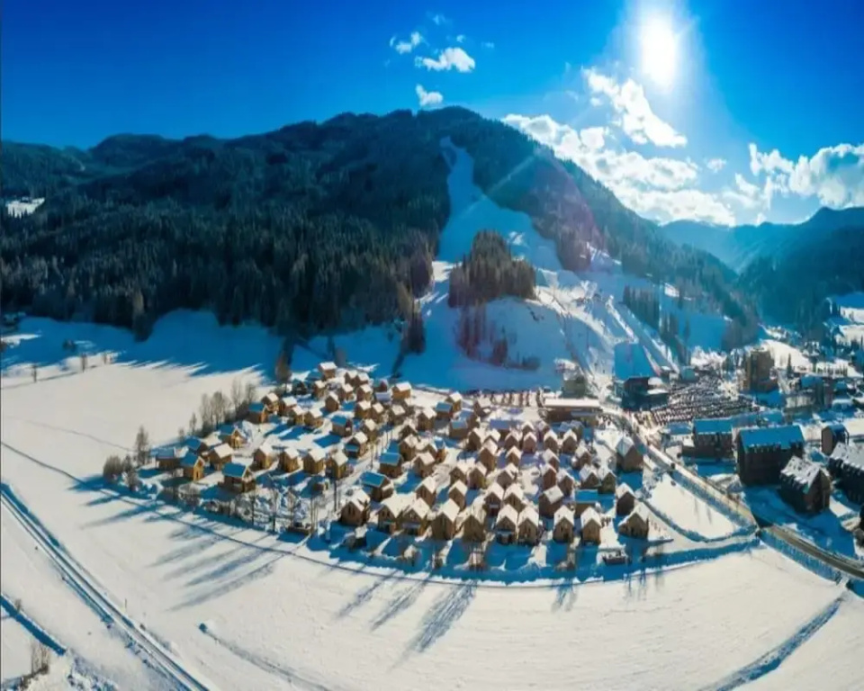 Cosy Chalet With Sauna