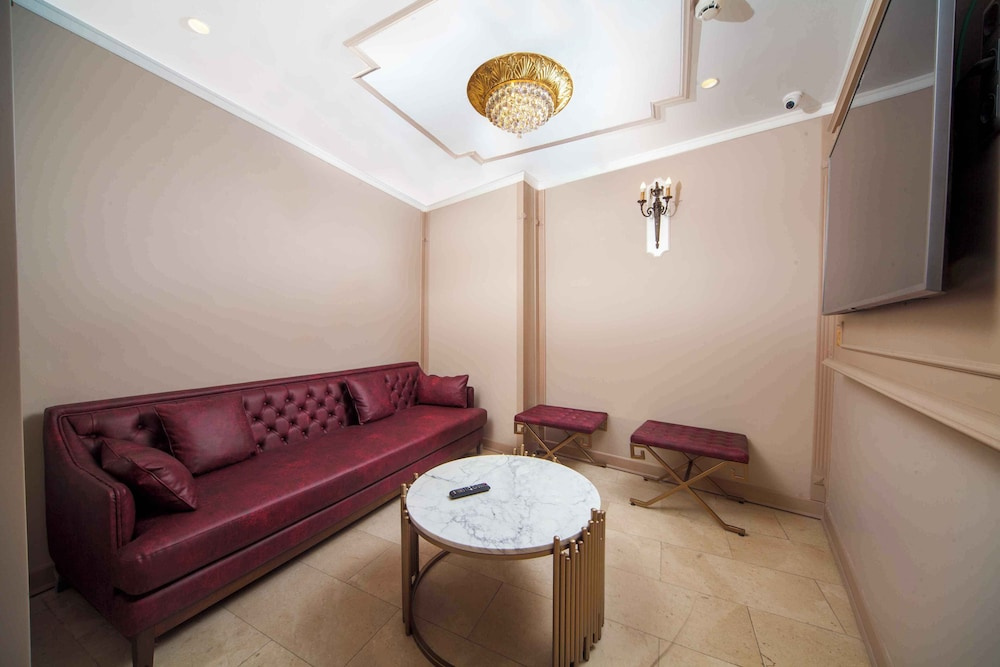Istanbul Old City Beyazid Belmond Hotel — фото