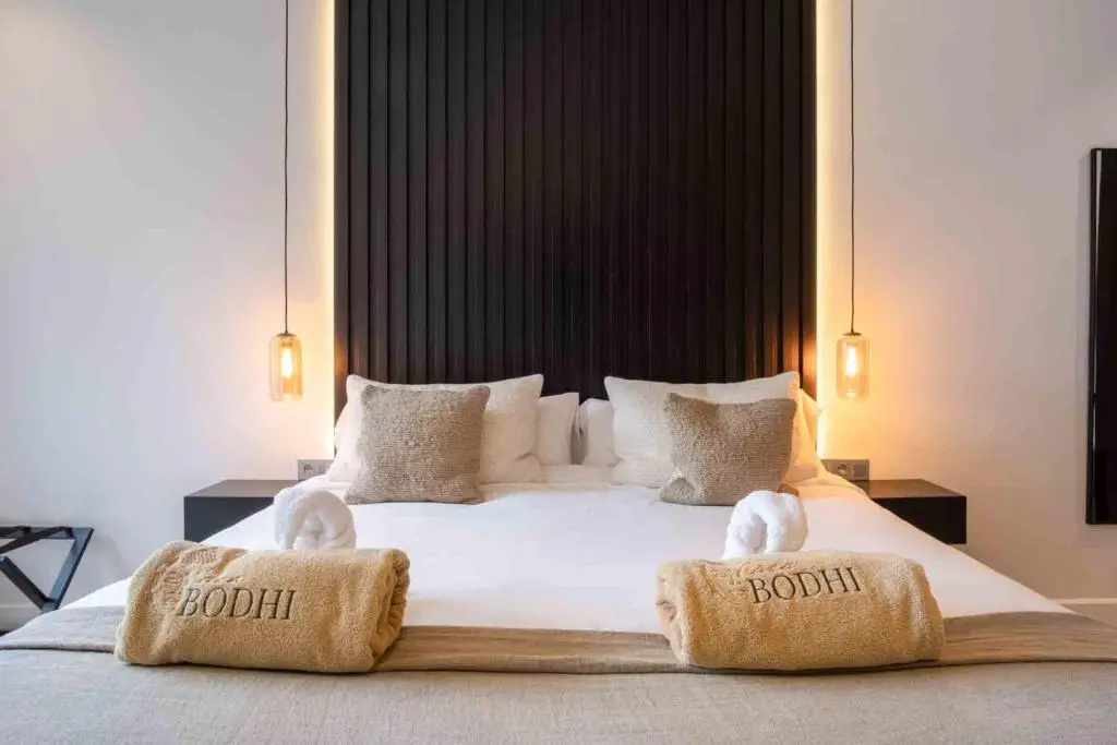 Standard Double room with garden view (full double bed)
