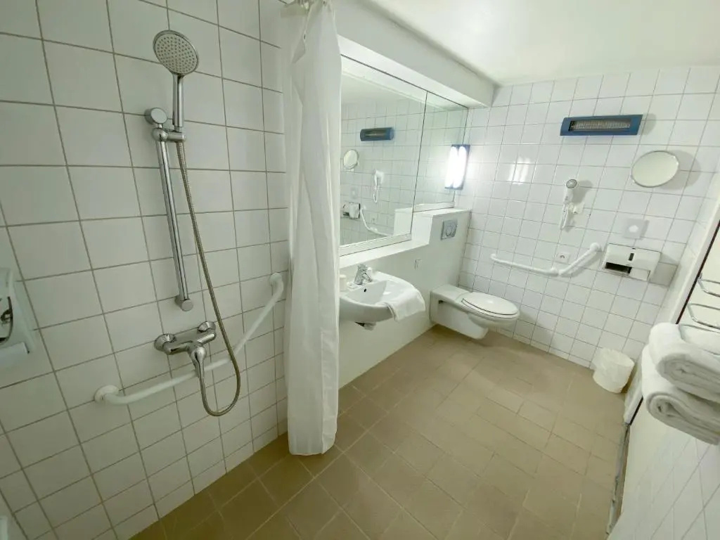 Hotel Kyriad Direct Roanne - Chambres