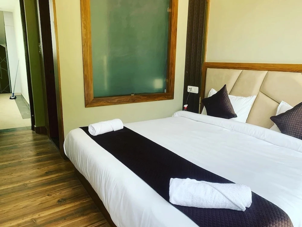 Economy room