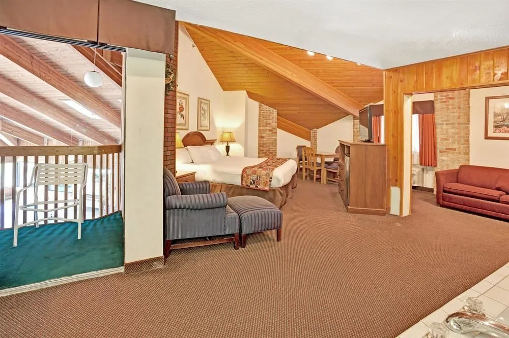 Lobby & Reception