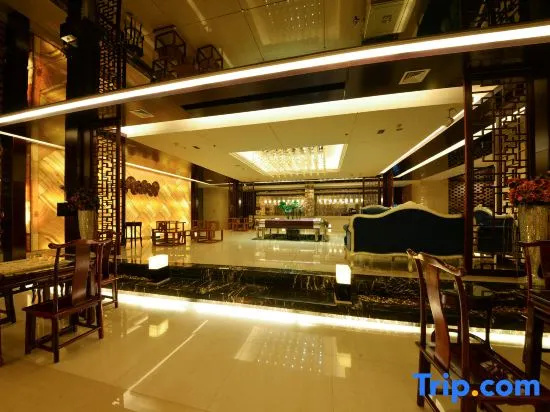 Food & Beverage
