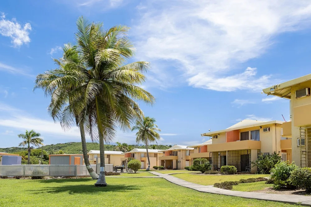Caribbean View For You 1 Bedroom Condo by RedAwning