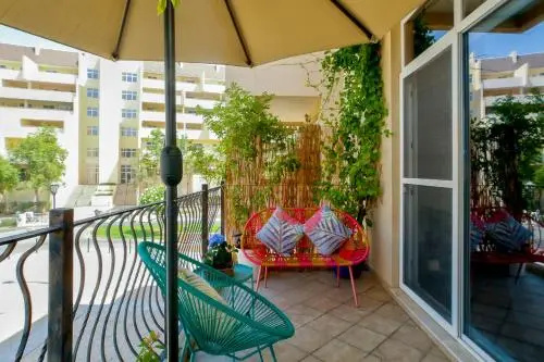 Balcony & Terrace