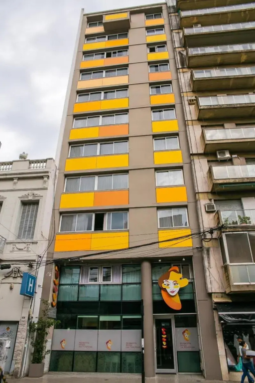 Roberta Rosa de Fontana Suites