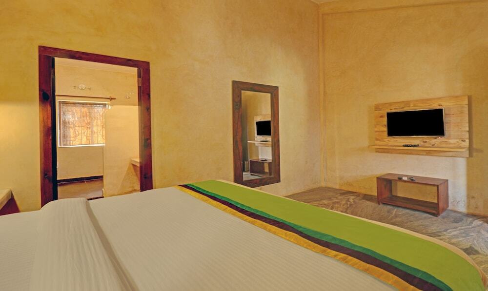 Treebo Trend Morjim Banyan Resort