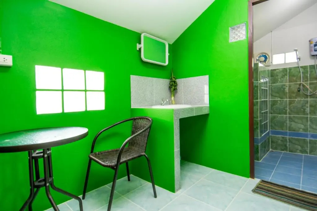 Sarm Mork Guesthouse - Chambres