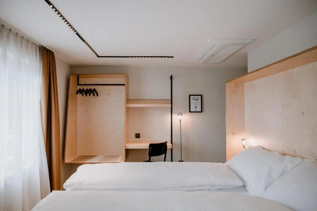 Standard Double room (full double bed)