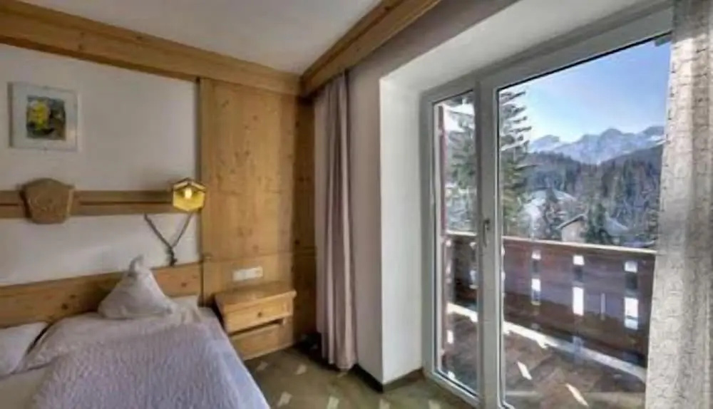 Hotel Rezia - Chambres