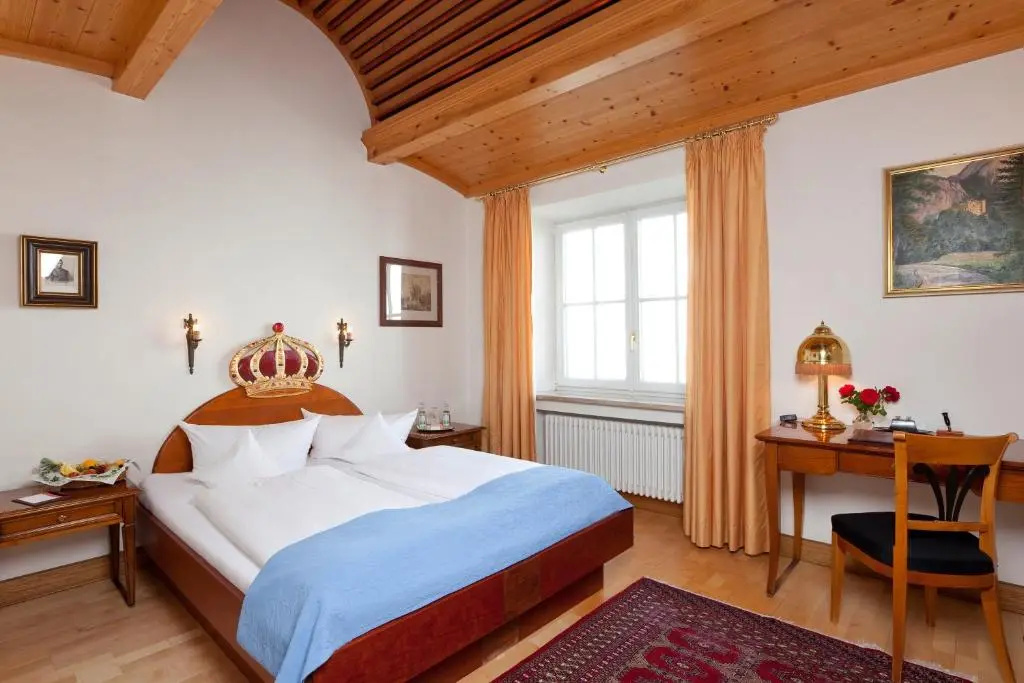 Hotel Hirsch - Chambres