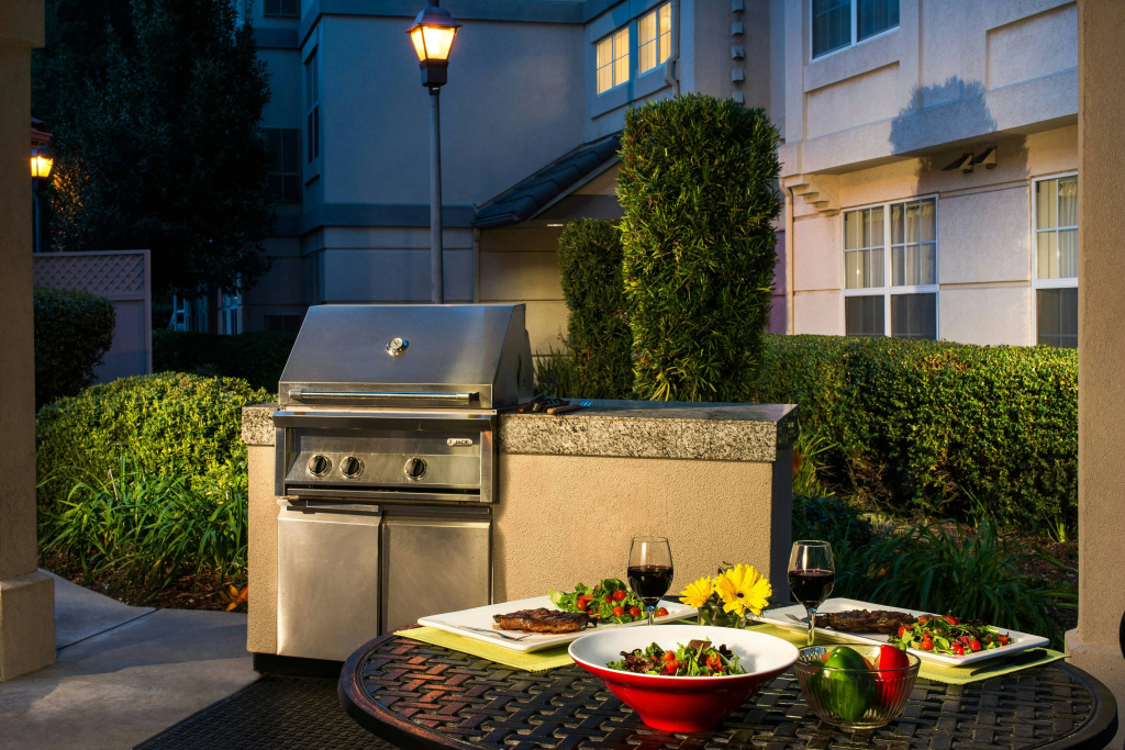 Residence Inn By Marriott Pleasanton