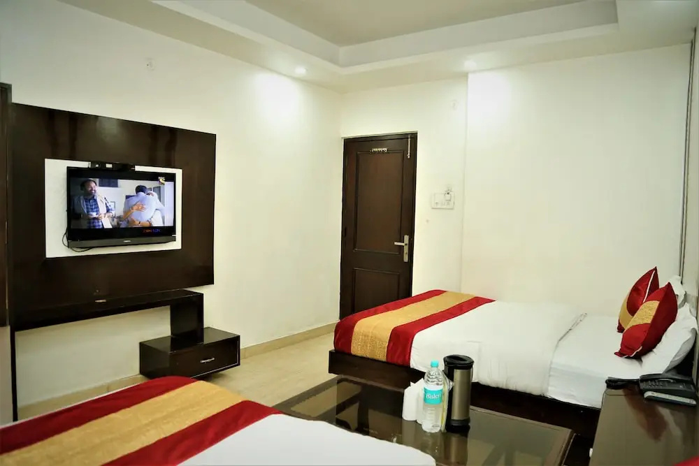 Hotel Suzi International - Chambres