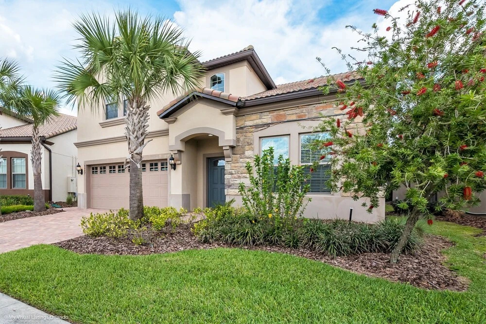 8887MENTON Ultimate 8 Bedroom 6 Bathroom Windsor