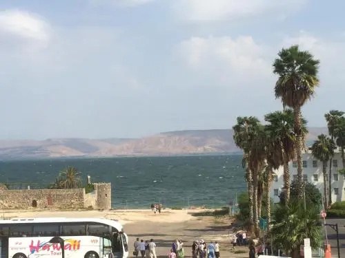 Beach & Waterfront