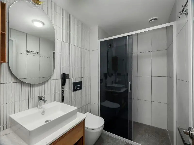 Standard Triple room with balcony