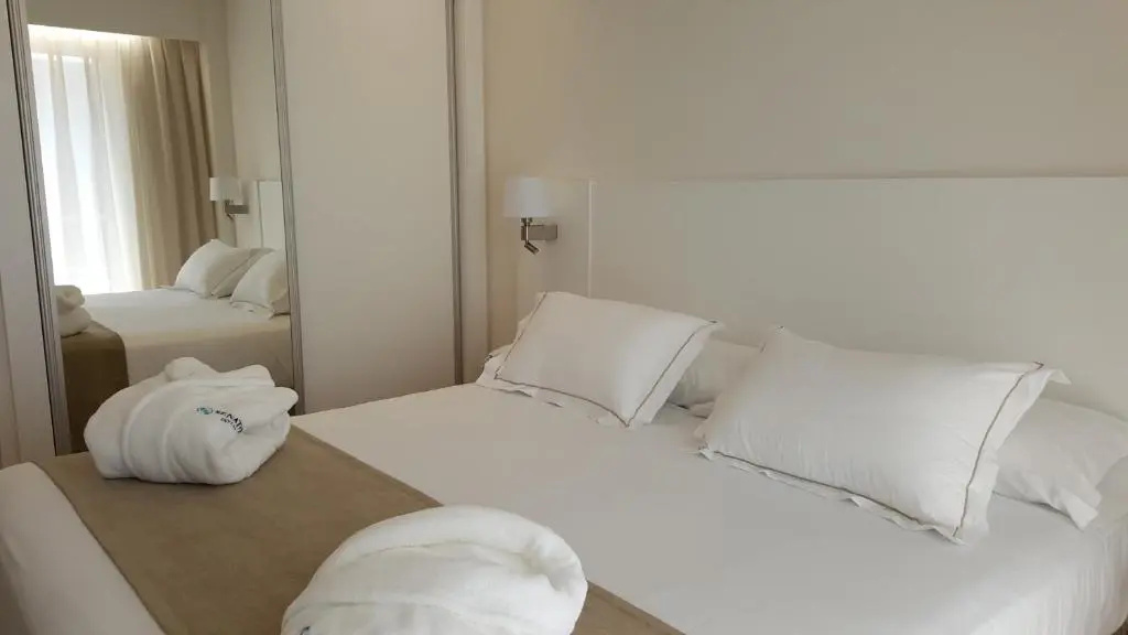 Superior Double room (full double bed)