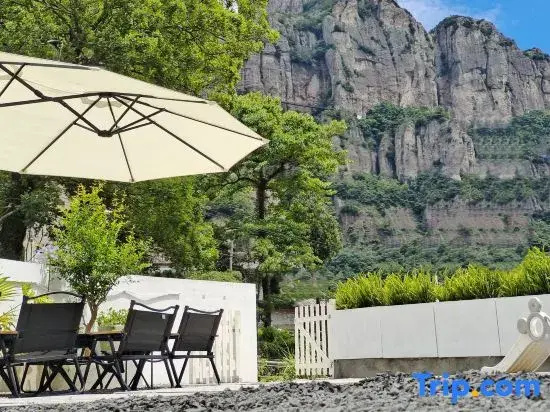 Xixia Moye Homestay