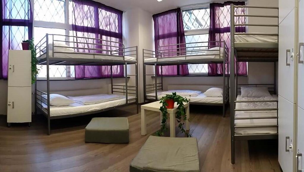 Onefam Budapest by null