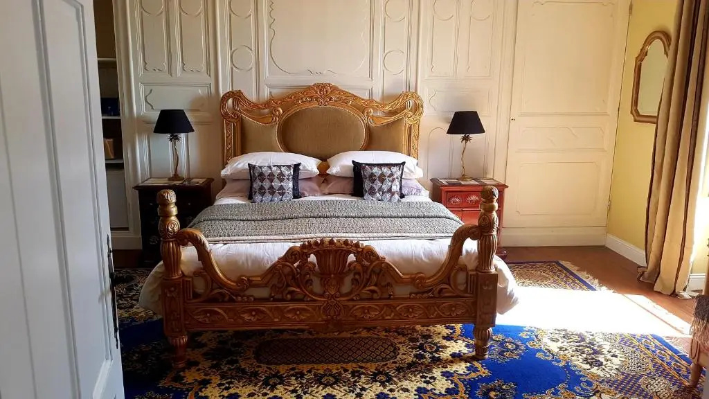 Deluxe Double Studio (full double bed)