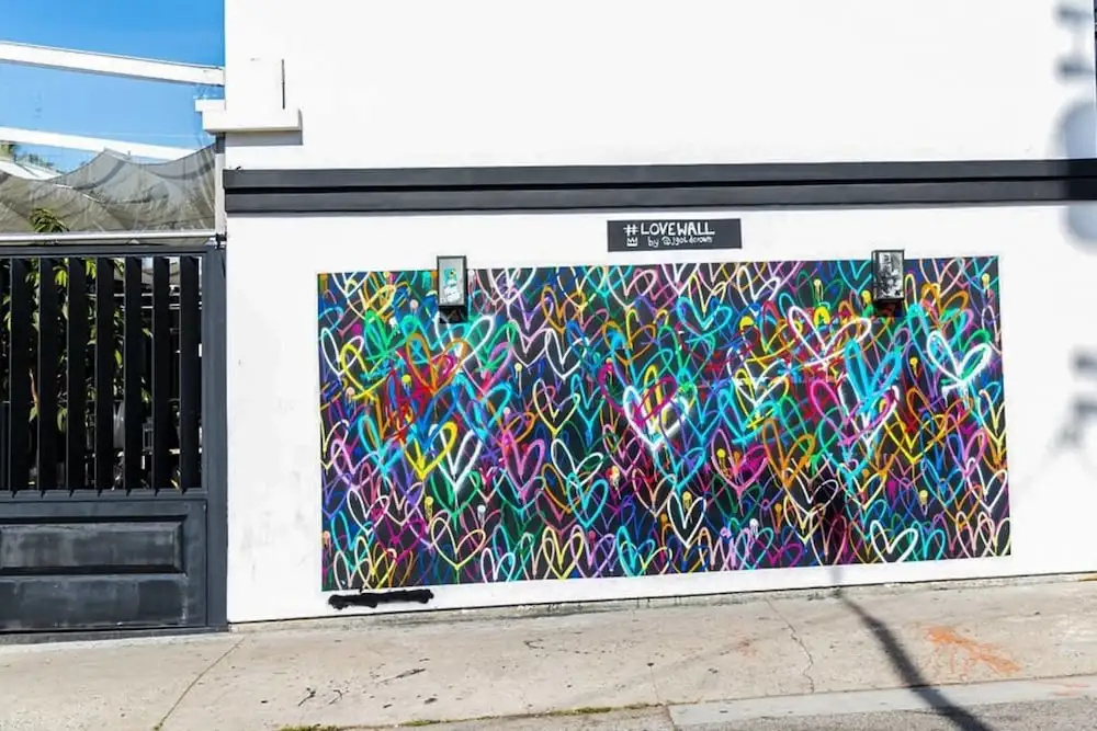 Walk to Venice Beach From a Sleek Apartment - Général