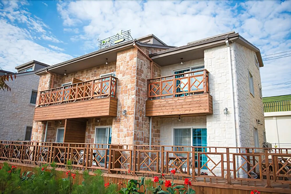 Suncheonman Baytravel Pension