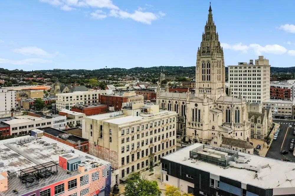 Kasa Atrium Studio in East Liberty Neighborhood The Maverick