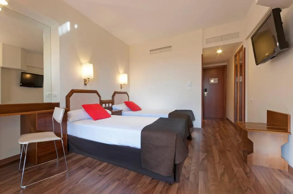 Double room (twin beds)