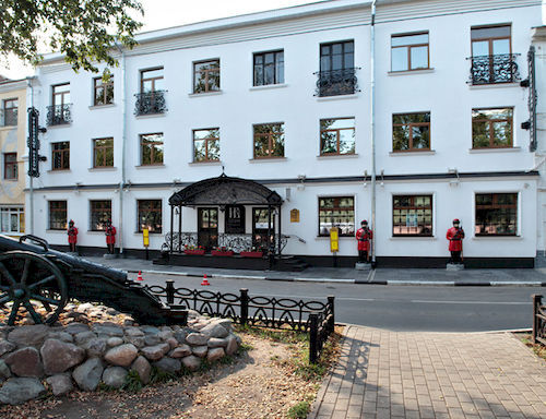Гостиница Cinema Club John V. в Ярославле