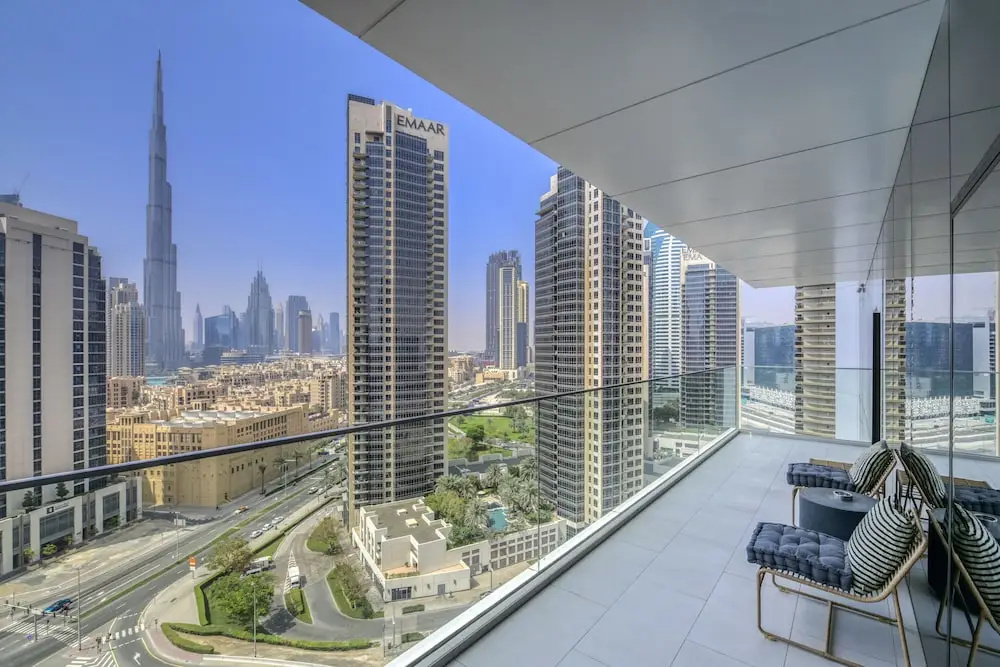 Maison Privee - Luxury Apt W/Burj Khalifa Vw & Dubai Canal Access