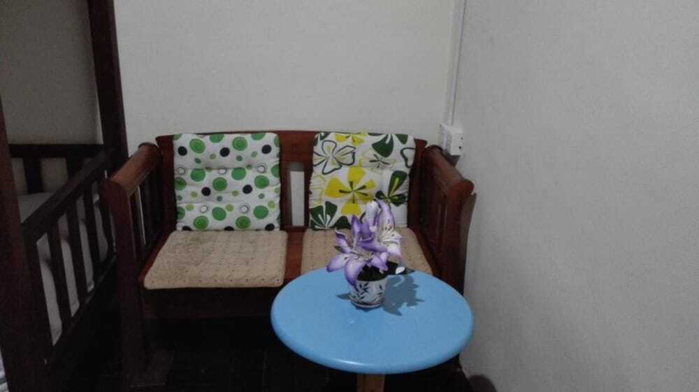 Silver Shine Guesthouse