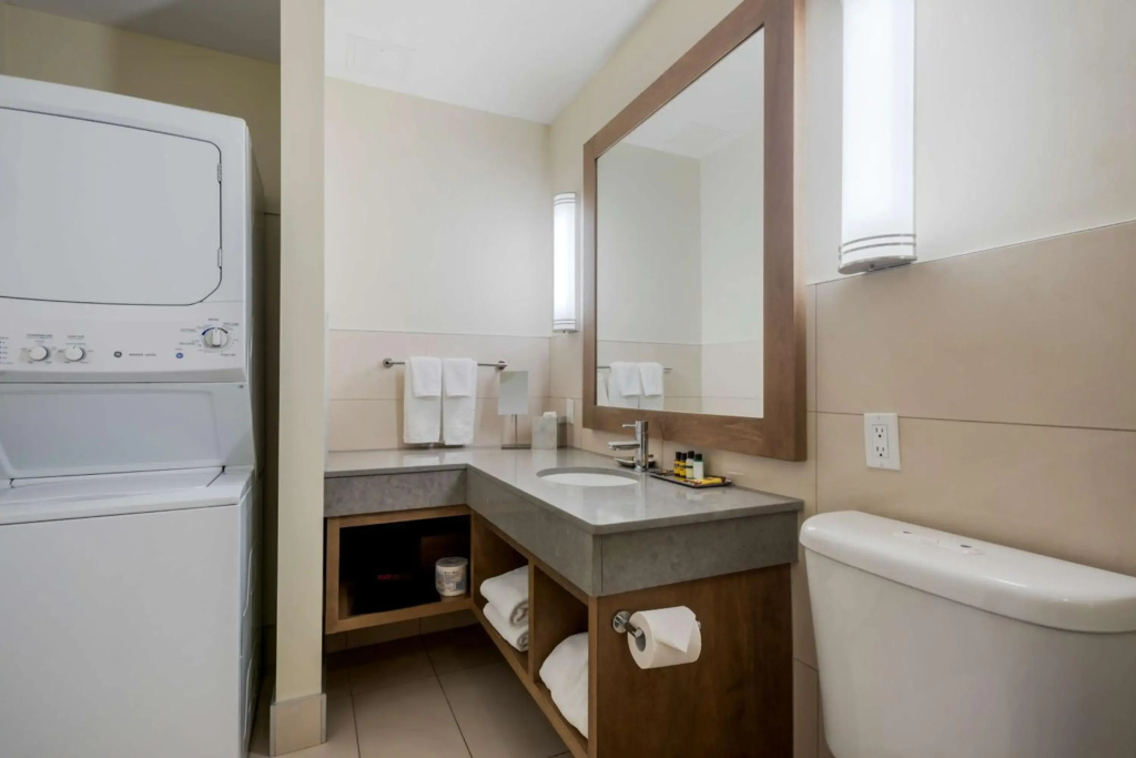 Best Western Plus Sawridge Suites - фото 8