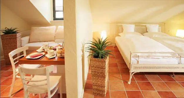 Vinotel Augustin - Chambres
